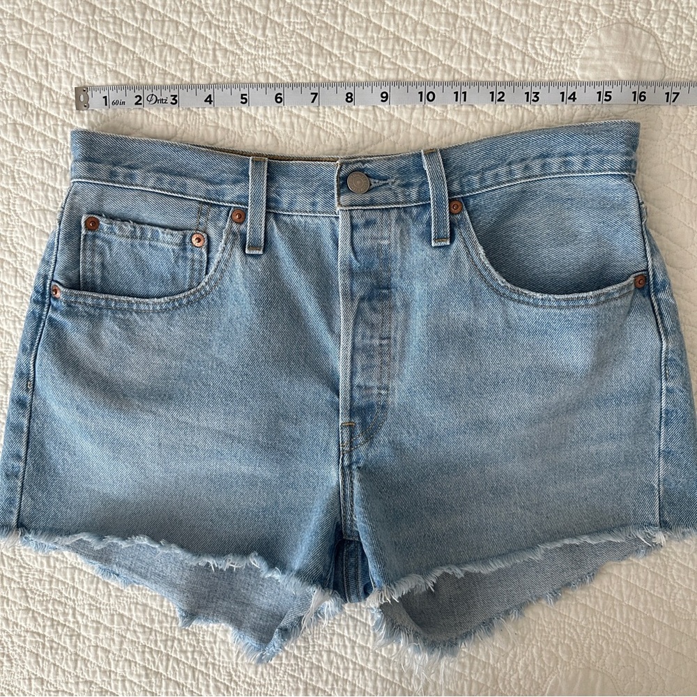 Levi’s Women's 501 Button Fly Cotton High-Rise Denim Shorts Luxor Baked Sz 30 - Picture 6 of 14